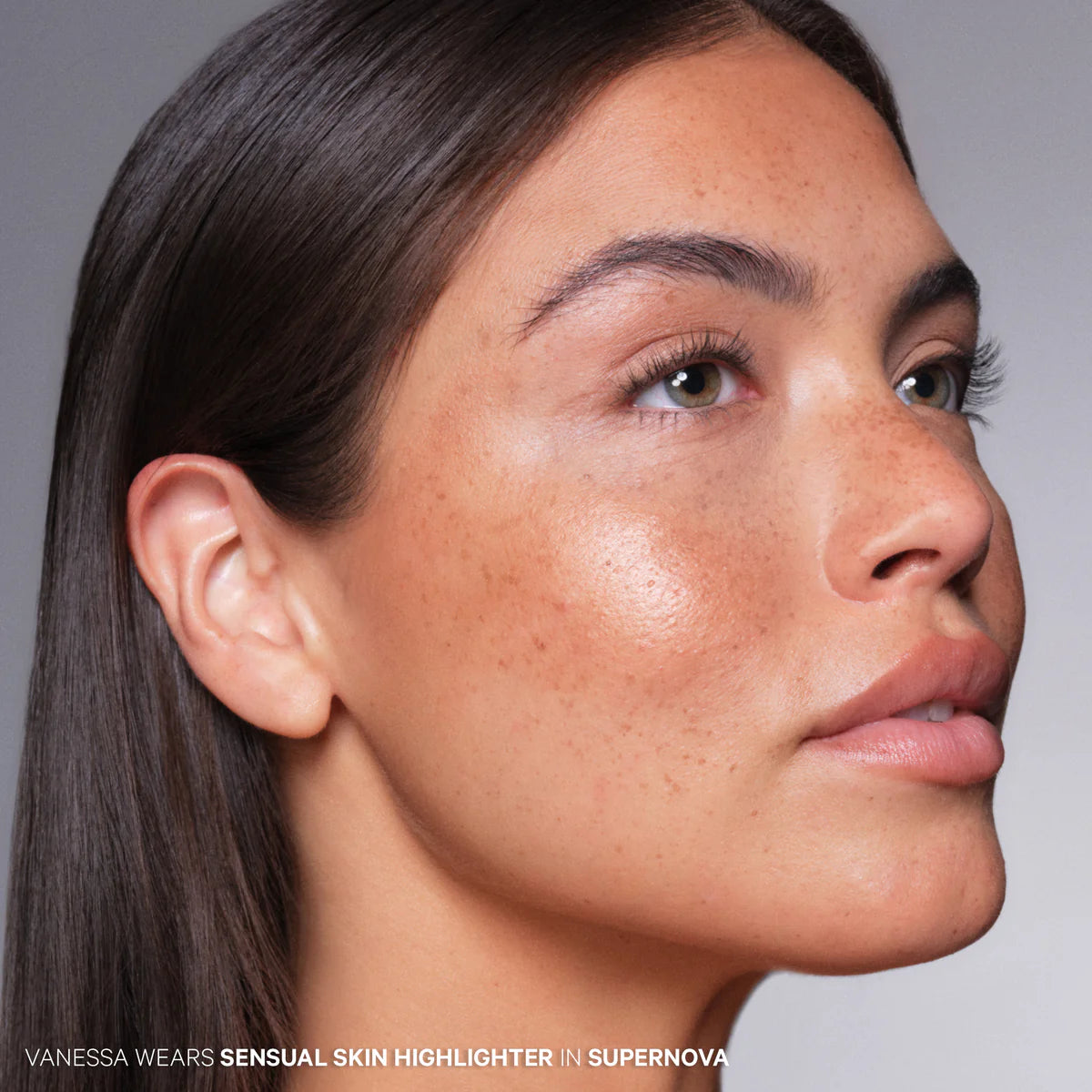 The Sensual Skin Highlighter