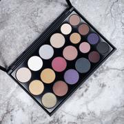 Pro Eyeshadow Smoke Collection CP03