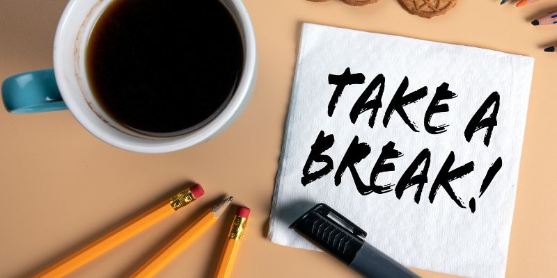 Holiday Break at POUT