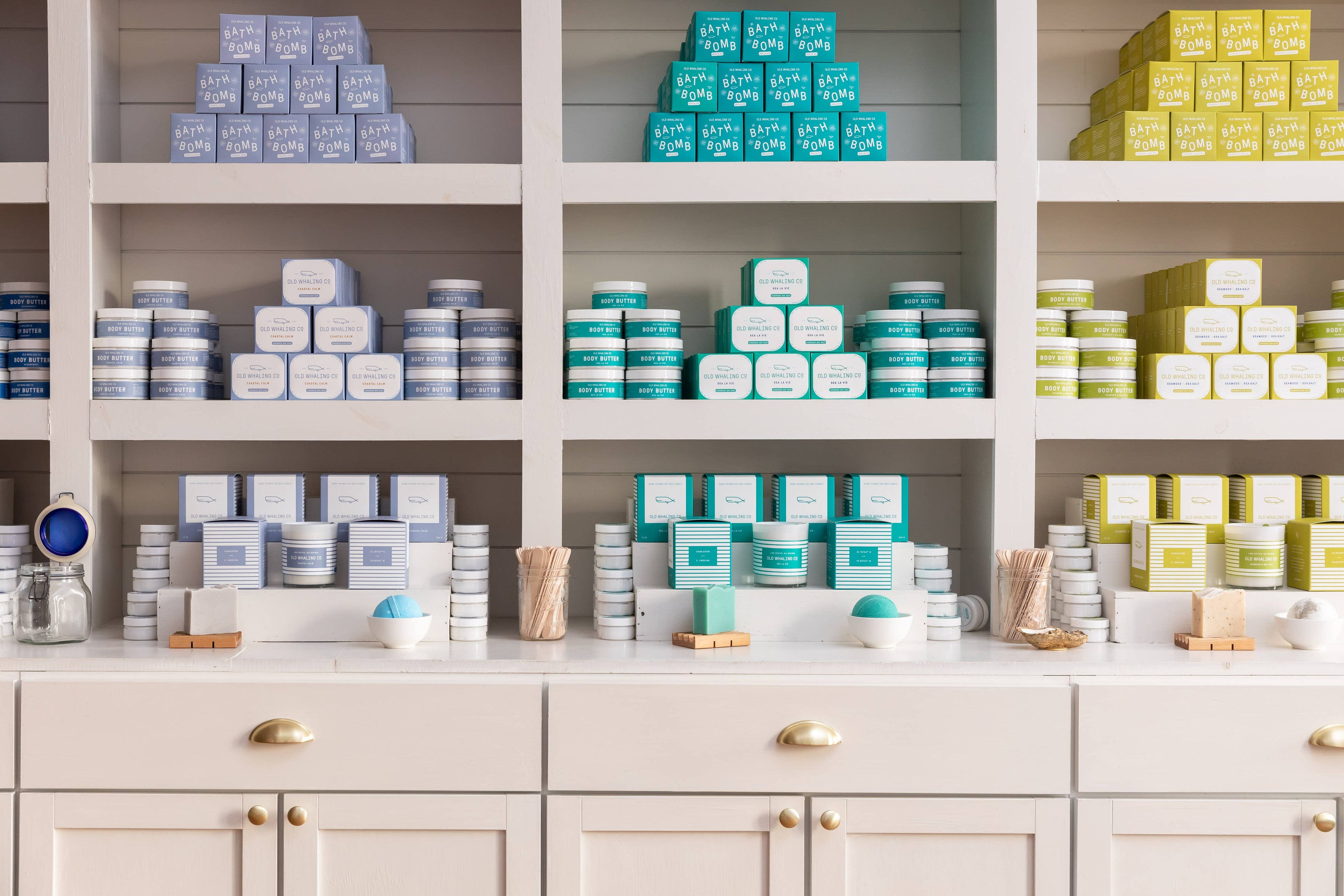 Seaweed &amp; Sea Salt Bath Bomb