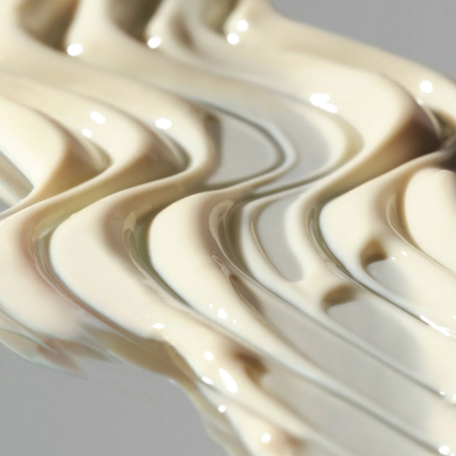 Biolumin-C Heat Aging Protector SPF50