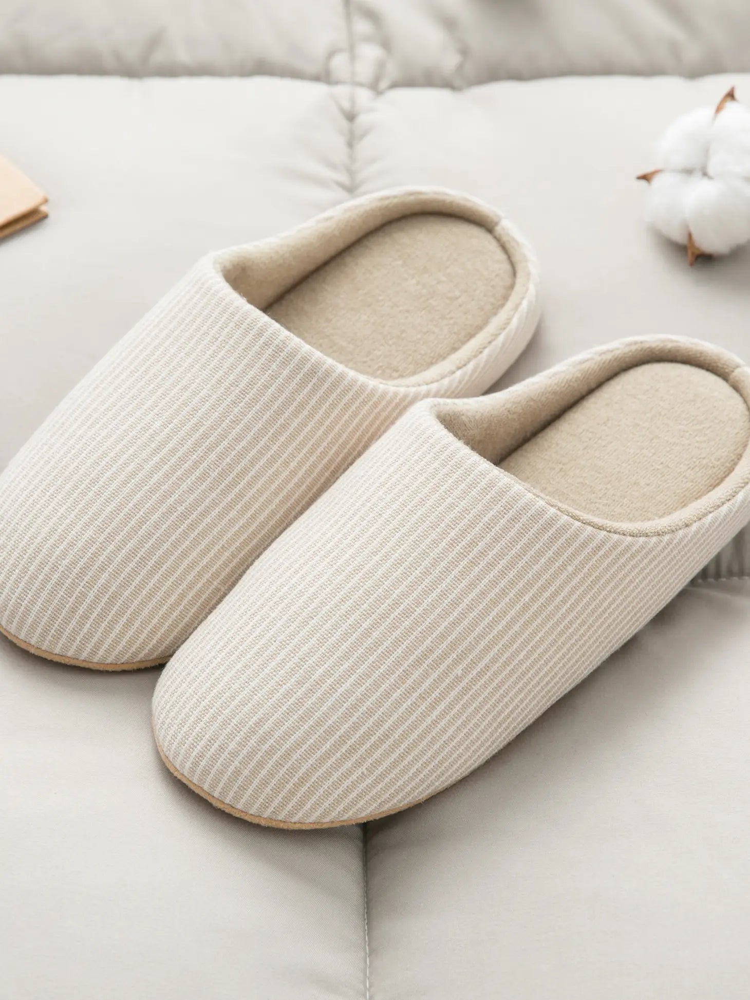 Unisex Closed Toe Quiet House Slippers Beige Size 6 7