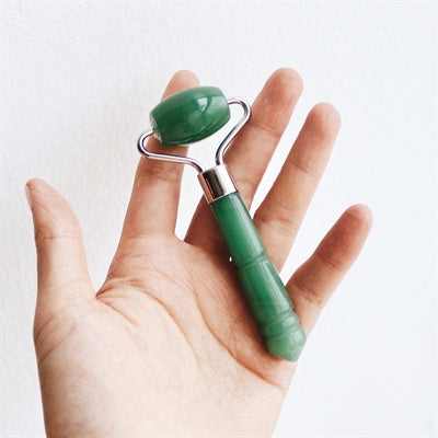 The Mini Jade Roller